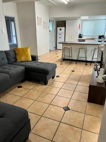 Island Bungalow Bongaree شقة